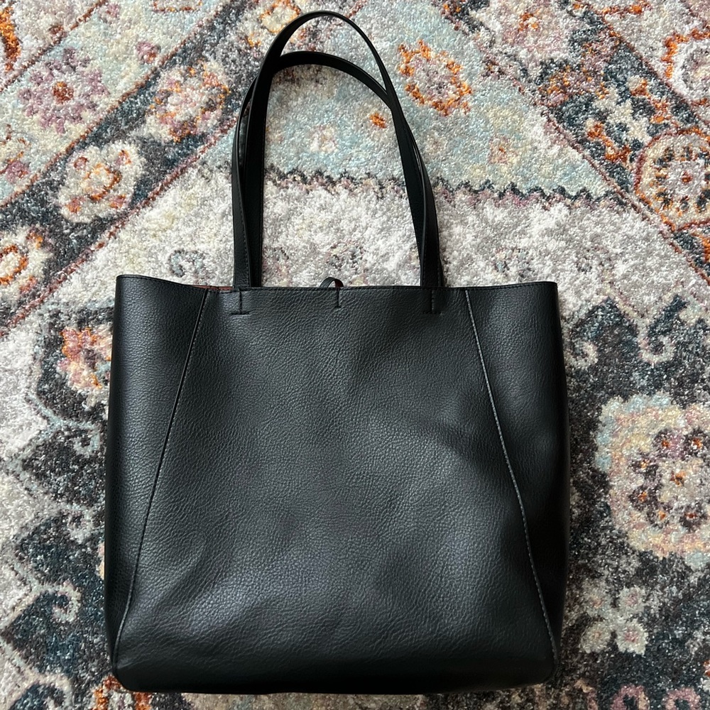 Black Bucket Tote